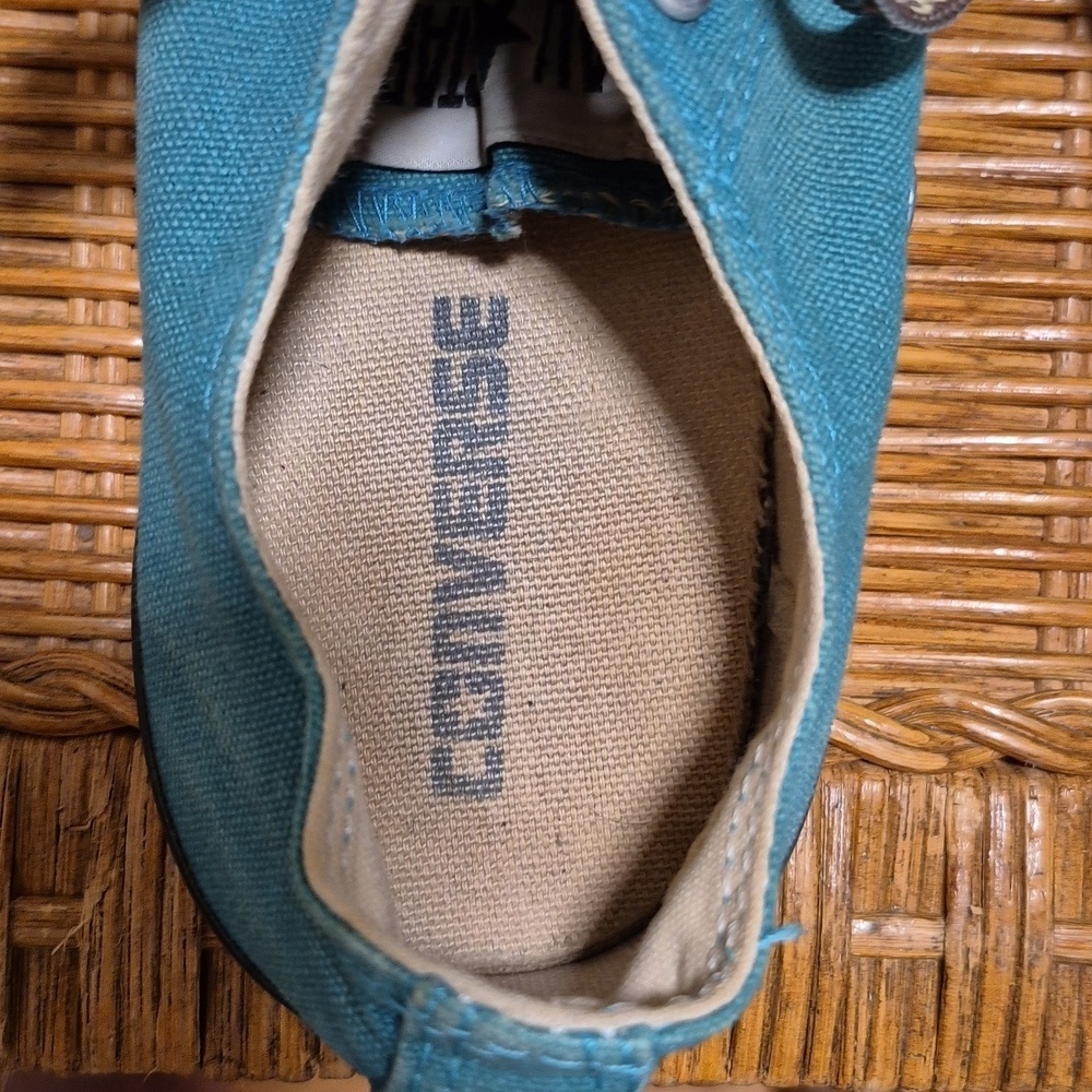 Converse Turquoise Sneakers with Decorative Laces Sz 7.5 Gently Loved - Picture 3 of 8